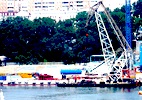 Floating crane