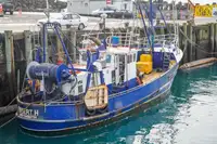 TRAWLER LONG LINER COMMERCIAL FISHING